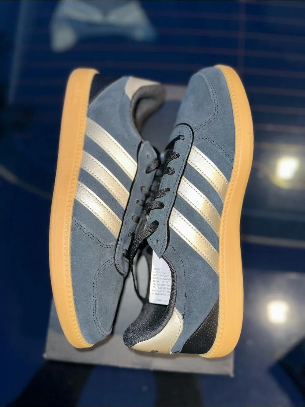 Adidas Breaknet Sleek Black/Gold/Gum Women’s Low Top Lace Up